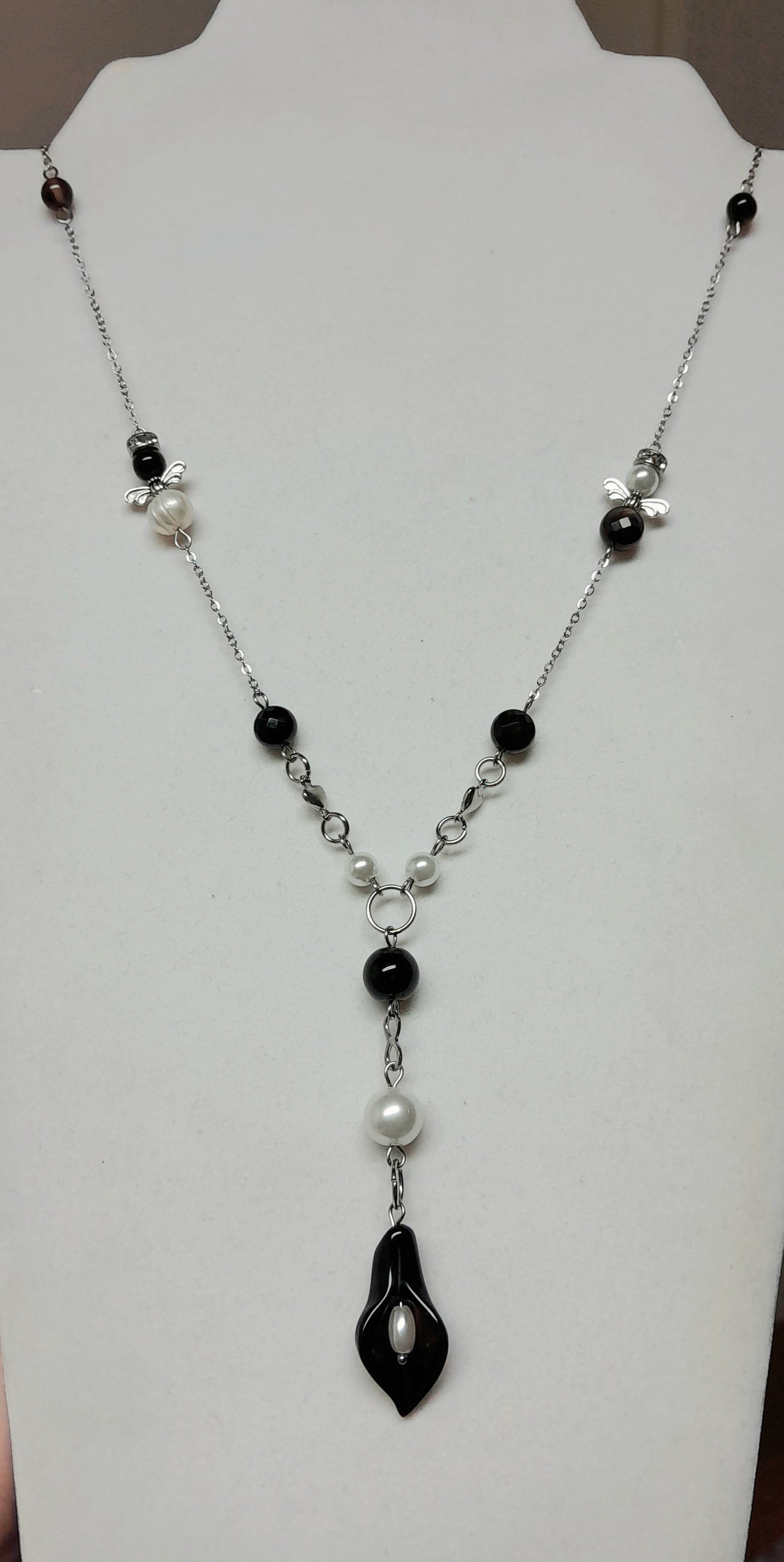 Collier Lys en agate noire
