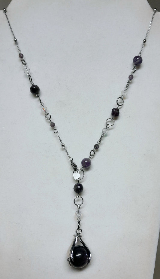 Collier "les mains d'Amethystes"